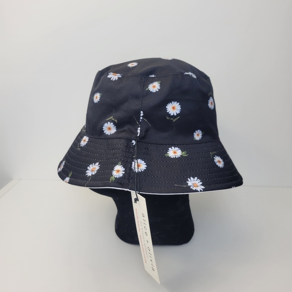 Alice+Olivia bucket hat j hope